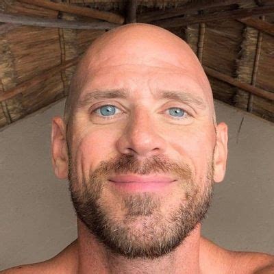 Porn Videos Uploaded by Pornstar Johnny Sins 